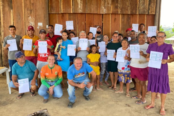 Prefeitura de Itinga do Maranhão realiza mutirão de CAF para agricultores do Acampamento Mariel...